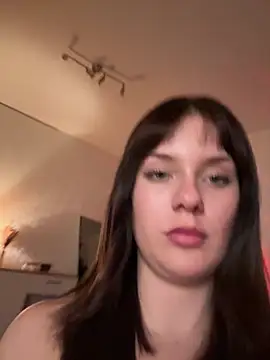 MaribelRiver live cam on StripChat