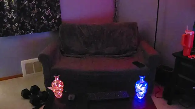 girthy-man-hammer (Ask my age) - Get Naked For 5 Minutes
