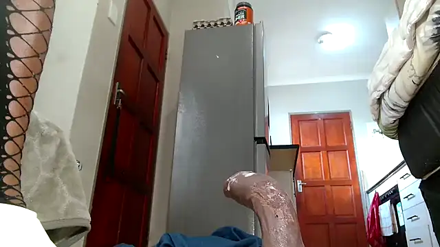 KinkyJXxX