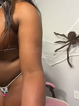 nyna_stax (F milf) - SUCK