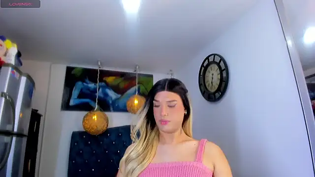 victoria_aleia_