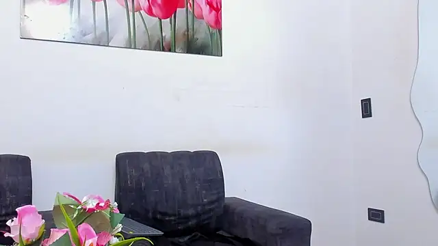 conni_f00x