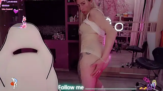 AnnieGOld_