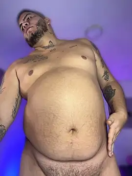 Thomas_chubbyxhot