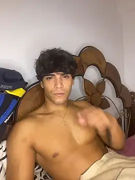 Smmd2003 live cam on StripChat