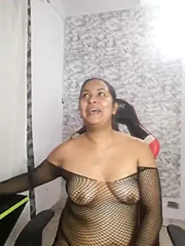 Zarinamoon webcam