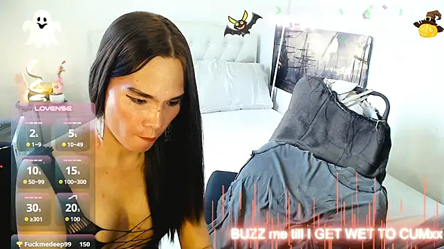 NinaDOM4CUM live sex cam