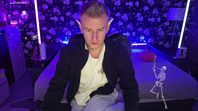 Vuitton live cam