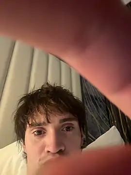 Teddy4420 live cam
