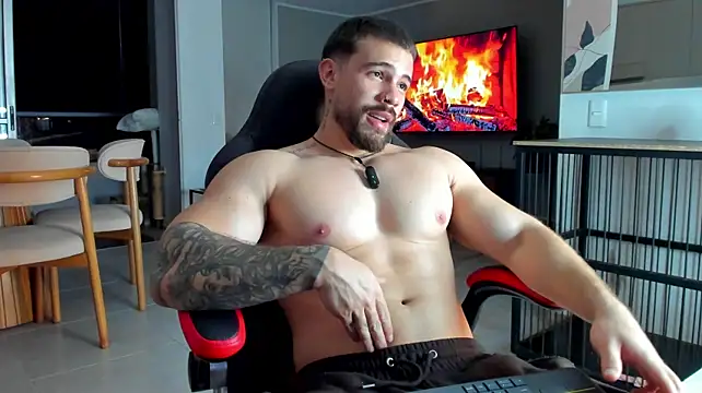 Valenthino_Salvatore live cam on StripChat