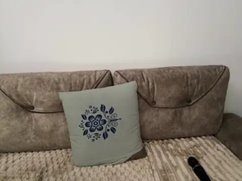 GumusGuray live cam on StripChat