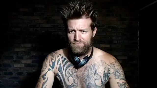 the-billy-blue live cam on StripChat