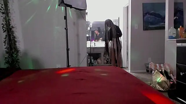 Yiauna live cam on StripChat