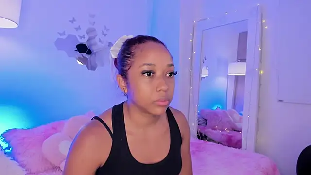 _Zahara_ live cam on StripChat