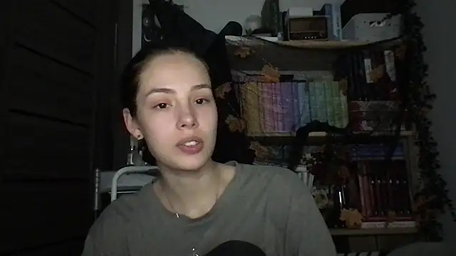 Yuna5343 live cam