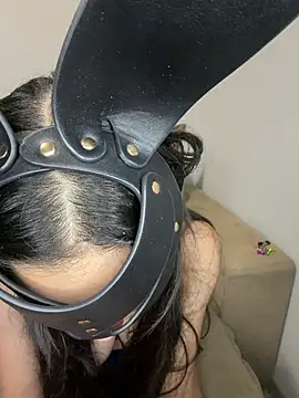 novinhoscasal live cam on StripChat