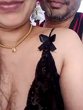 Komal_Bhabhi4u live cam