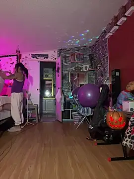 TranSexualJade95 live sex cam