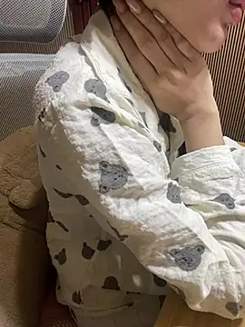 Mina048 live cam on StripChat