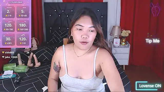 XxSexyPinay4uxX live cam on StripChat