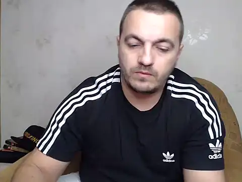 MasterTaylor live cam preview