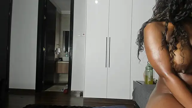 naughty_bigass