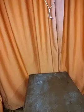 Giviper1 live sex cam