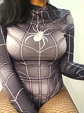 _MissPompitas23_ webcam