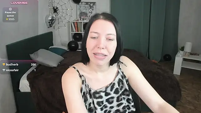 elen_xx live cam on StripChat