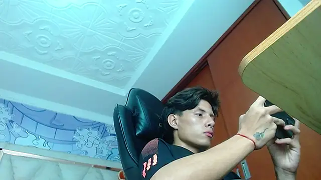 hot_atheltee