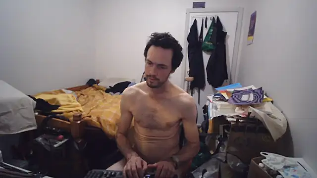 JohnnyMoves