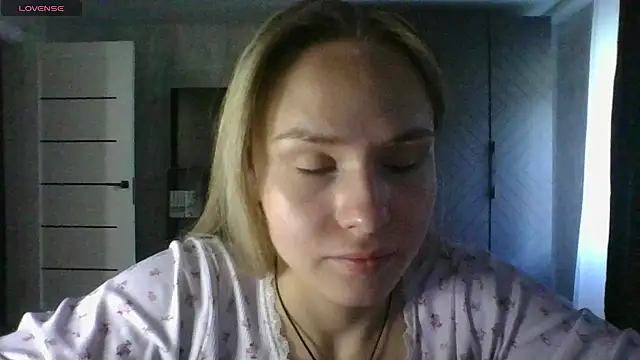 Annie_Cohn