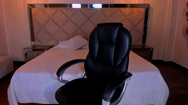 MariaHerrera_ live cam on StripChat