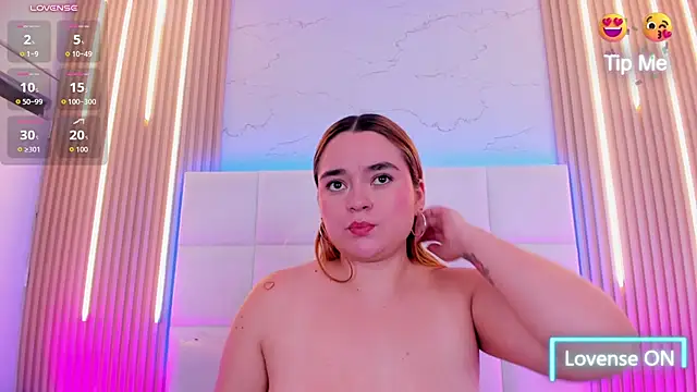 tifanny_rosse_ live cam on StripChat