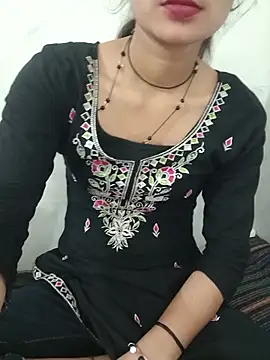 Hot_Riya_999 live cam on StripChat