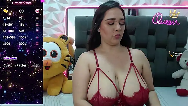 Allie_Vergara live cam on StripChat