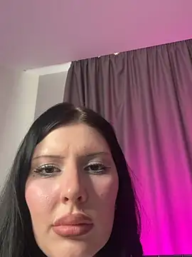 RogersLina live cam on StripChat