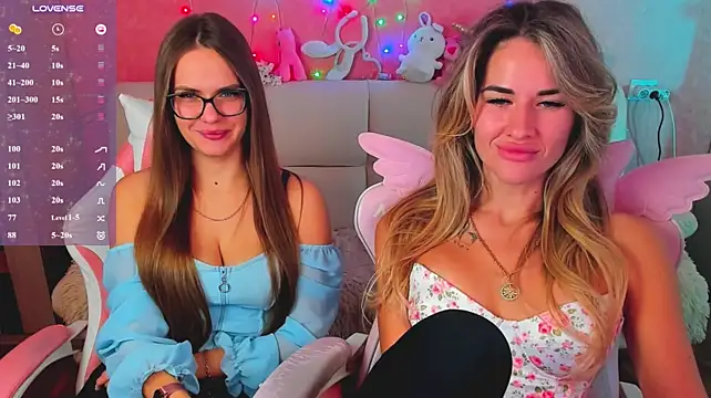 hotty_girls_here