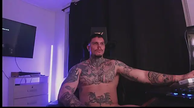 miller_g95 live cam on StripChat