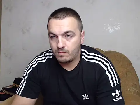 MasterTaylor live cam on StripChat