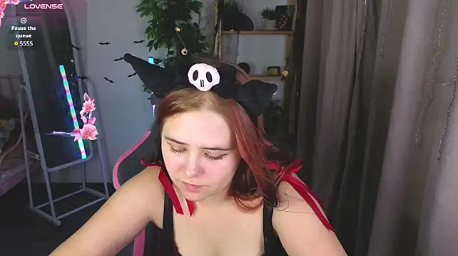 Alis_Platt live cam on StripChat