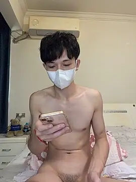 llkiki live cam on StripChat
