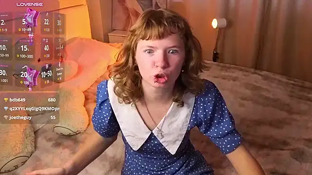 VioletDesiree live cam on StripChat