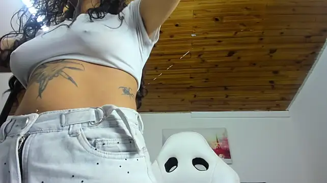 issaa_tyler (F young) - Vagina with Vagina