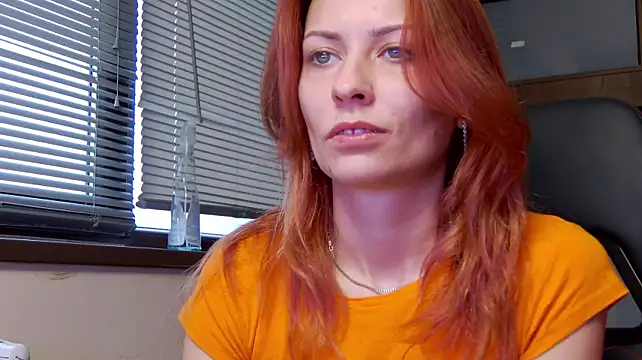 karo123421 live cam on StripChat