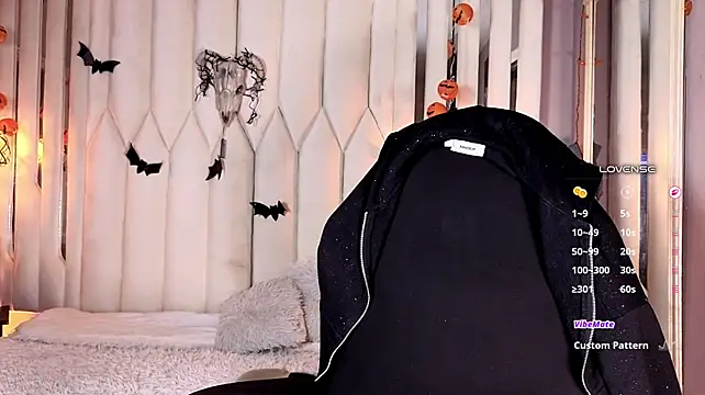 Angel-dragun live cam on StripChat