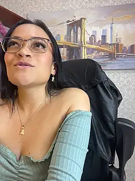 Nox_Vixen live cam on StripChat