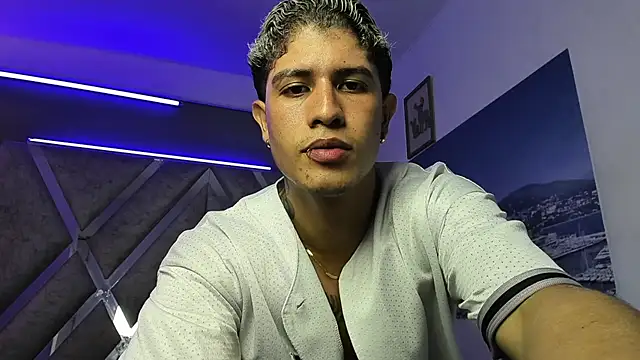 dominic_connor