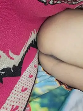 Delhisaxiqueen webcam