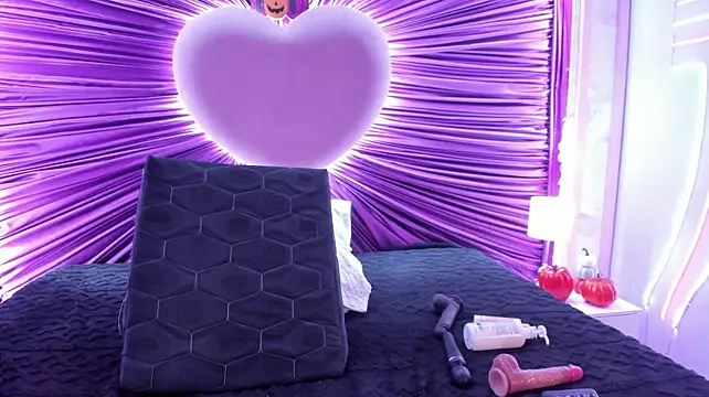 Lushi_Love live sex cam